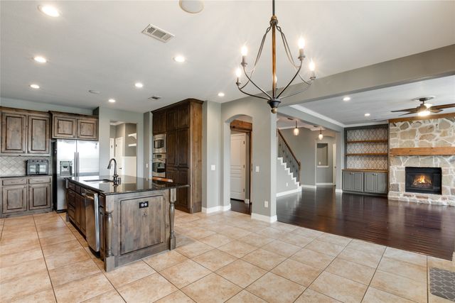 306 Aspen Lane, Frisco, TX 75036