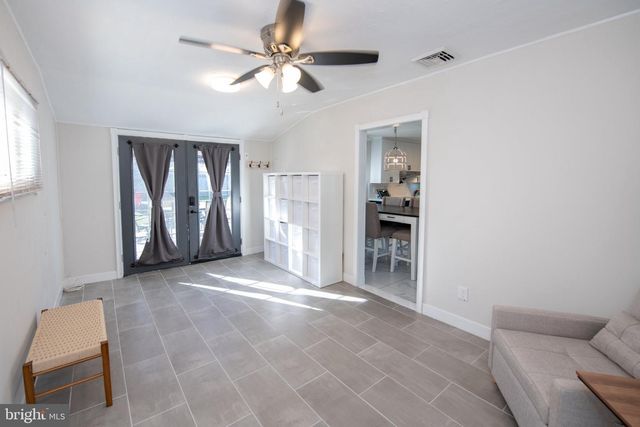 187 KENWOOD DR S, Levittown, PA 19055