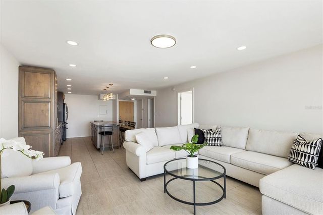 101 S GULFSTREAM AVENUE 14G, Sarasota, FL 34236