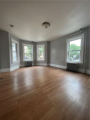 56 Felix Street, Providence, RI 02908