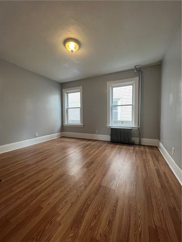 56 Felix Street, Providence, RI 02908