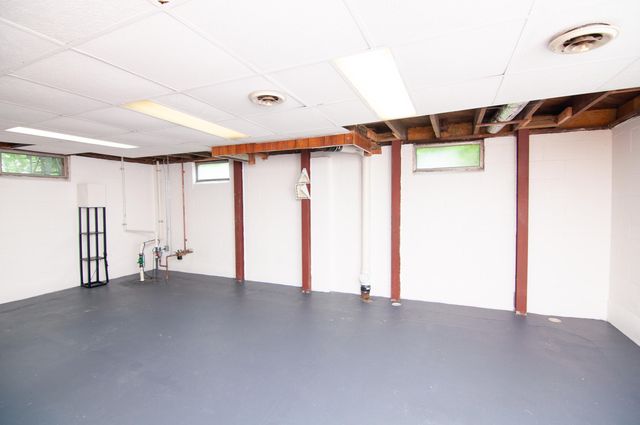 520 Center Dr., Ann Arbor, MI 48103