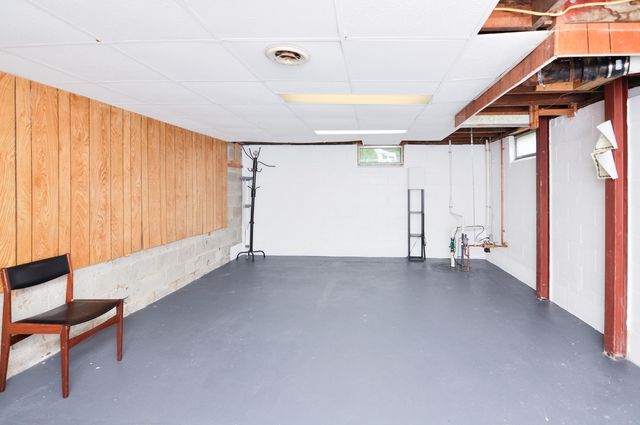 520 Center Dr., Ann Arbor, MI 48103