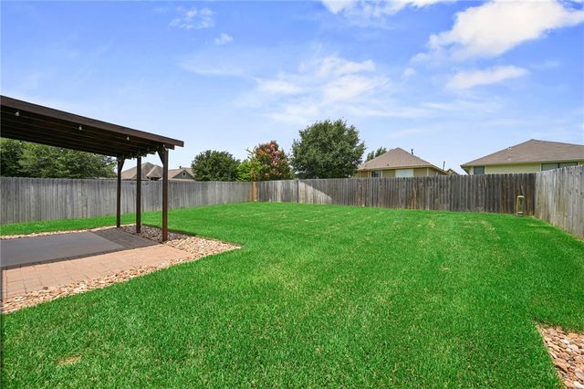2724 Rivers End Drive, College Station, TX 77845