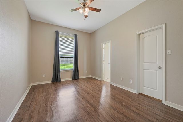 2724 Rivers End Drive, College Station, TX 77845