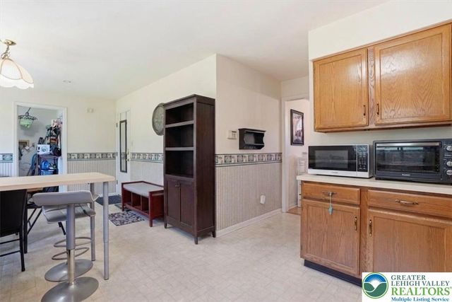 808 Hunter Road, Easton, PA 18040