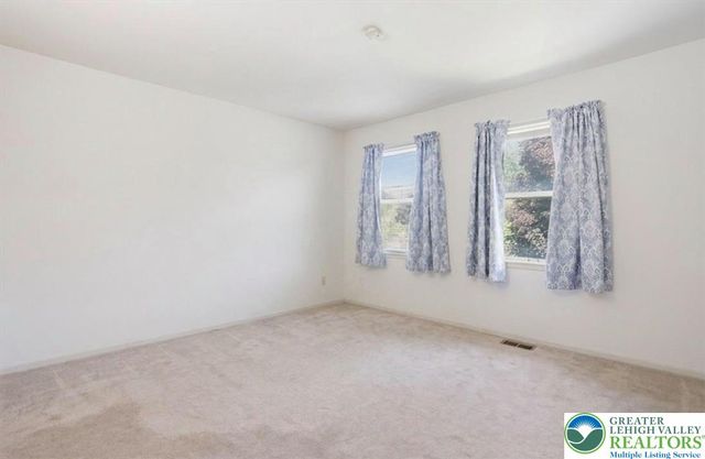 808 Hunter Road, Easton, PA 18040