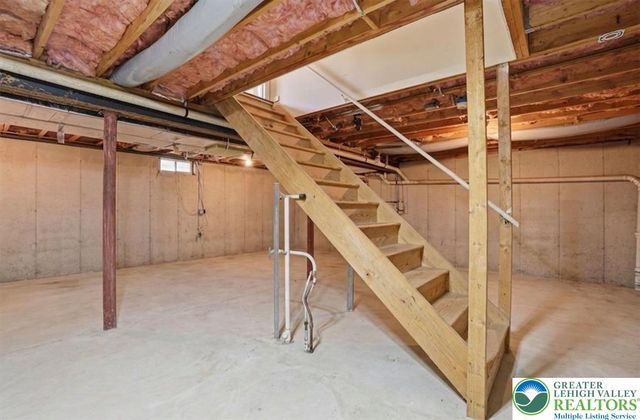 808 Hunter Road, Easton, PA 18040