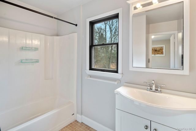 689 South Mountain Road, New City, NY 10956