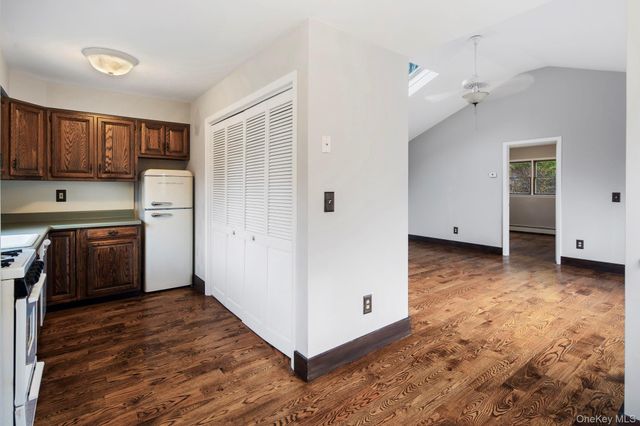 689 South Mountain Road, New City, NY 10956