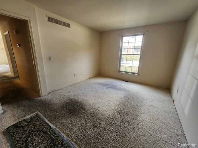 7611 Woodview Drive, Waterford Charter Township, MI 48327
