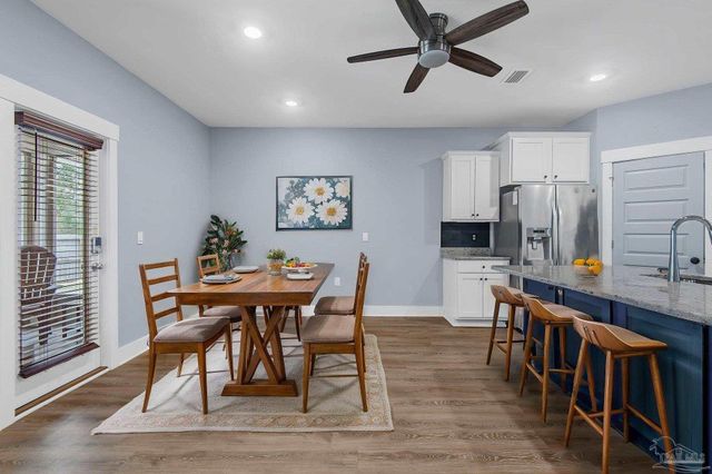 5761 Danbury Blvd, Pace, FL 32571