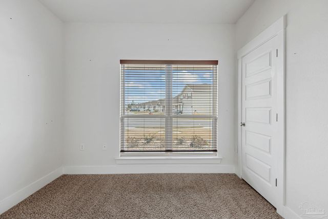 5761 Danbury Blvd, Pace, FL 32571