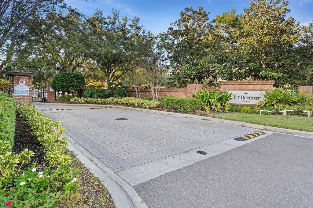Image 2 of property listing at 6265 CONTESSA DRIVE 210, Orlando, FL 32829