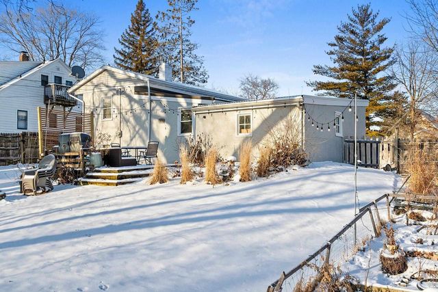 1155 S NORWOOD AVENUE, Green Bay, WI 54304