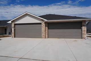 17124-26 W Lawson St Cir, Goddard, KS 67052