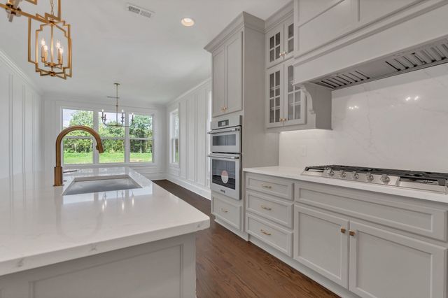 7106 Denton Drive, Christiana, TN 37037