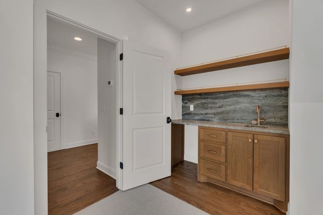 7106 Denton Drive, Christiana, TN 37037