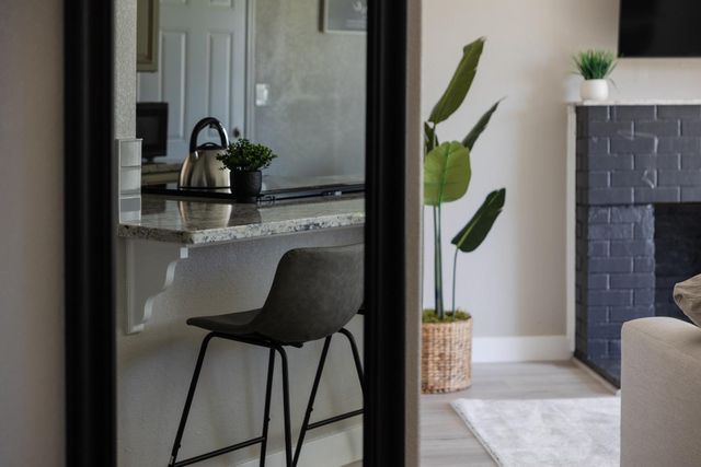 8942 Alderson Ave, Sacramento, CA 95826