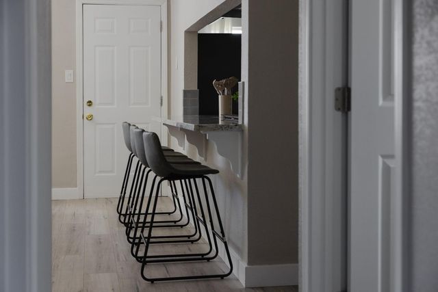 8942 Alderson Ave, Sacramento, CA 95826