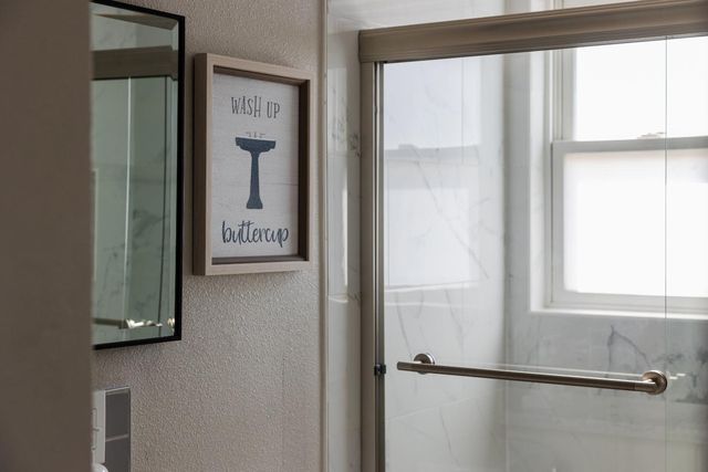 8942 Alderson Ave, Sacramento, CA 95826