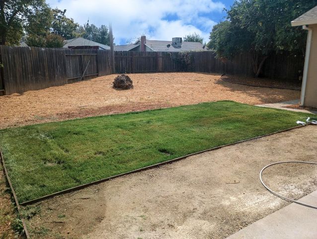 8942 Alderson Ave, Sacramento, CA 95826