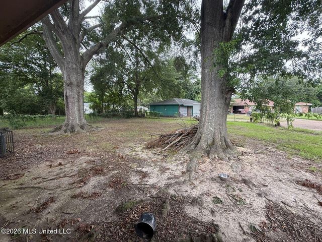 6735 Harry S Truman Drive, Jackson, MS 39213