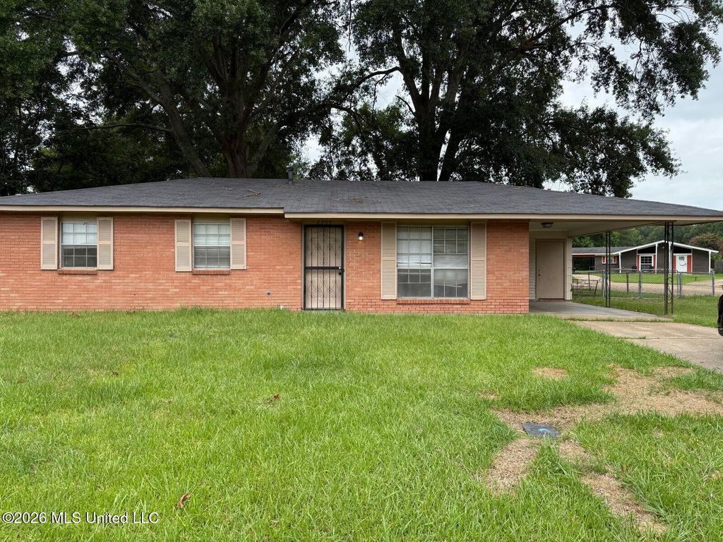 6735 Harry S Truman Drive, Jackson, MS 39213