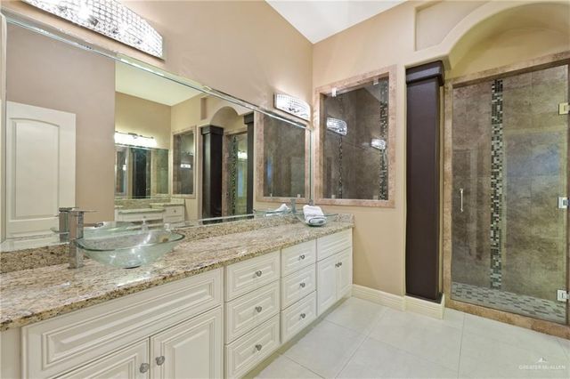 4511 E Curve E Road, Edinburg, TX 78542