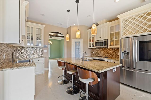 4511 E Curve E Road, Edinburg, TX 78542