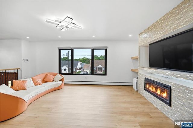 55 17th Avenue, Elmwood Park, NJ 07407