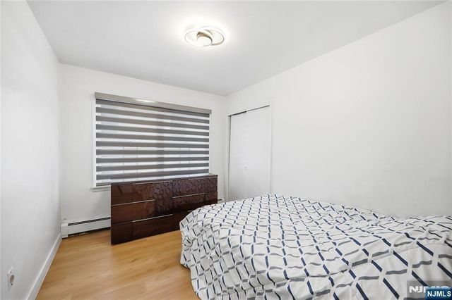 55 17th Avenue, Elmwood Park, NJ 07407