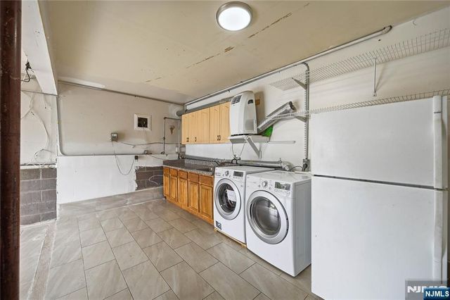 55 17th Avenue, Elmwood Park, NJ 07407