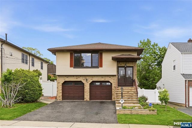 55 17th Avenue, Elmwood Park, NJ 07407