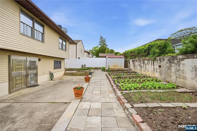 55 17th Avenue, Elmwood Park, NJ 07407