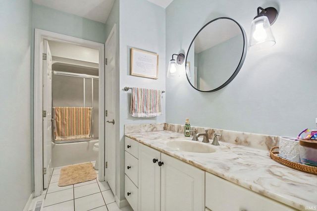 21369 Sylvan Court, Bristol, IN 46507