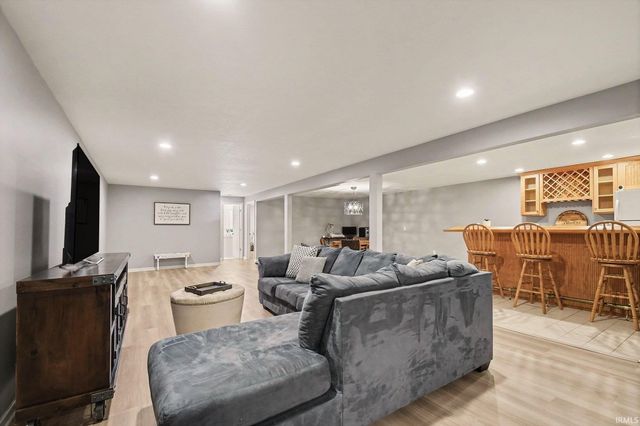 21369 Sylvan Court, Bristol, IN 46507