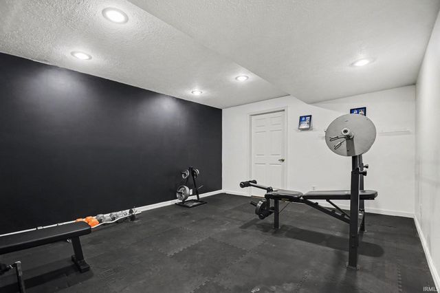 21369 Sylvan Court, Bristol, IN 46507