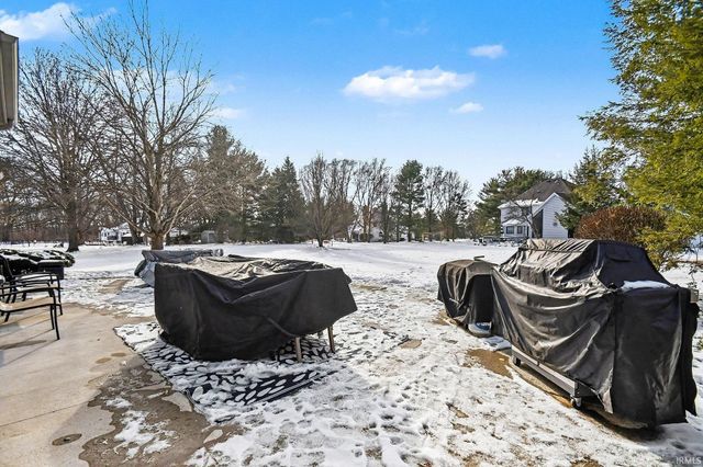 21369 Sylvan Court, Bristol, IN 46507