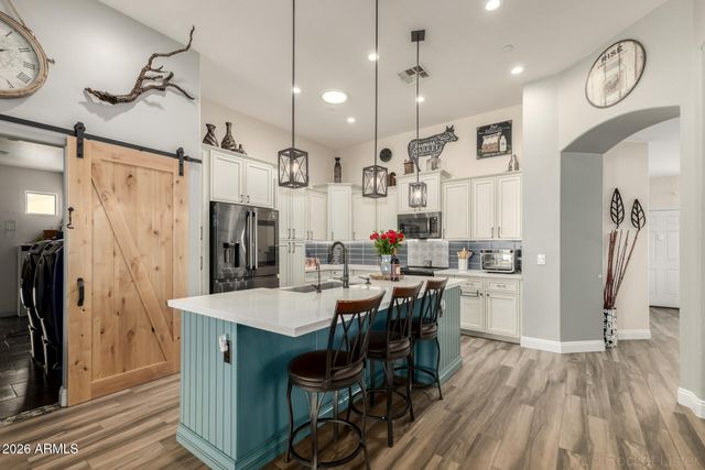 13614 W CATALINA Drive, Avondale, AZ 85392