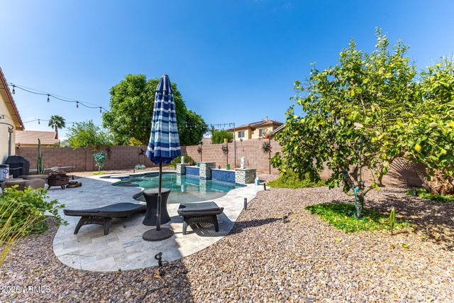 13614 W CATALINA Drive, Avondale, AZ 85392