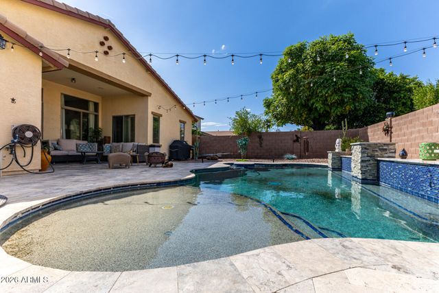 13614 W CATALINA Drive, Avondale, AZ 85392