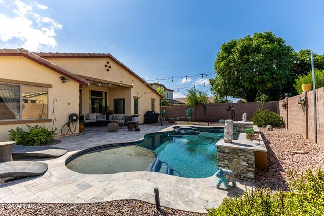 13614 W CATALINA Drive, Avondale, AZ 85392