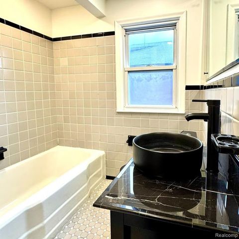 17145 Fairfield Street, Detroit, MI 48221