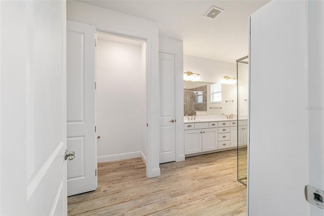 8797 SW 103RD CIRCLE, Ocala, FL 34481