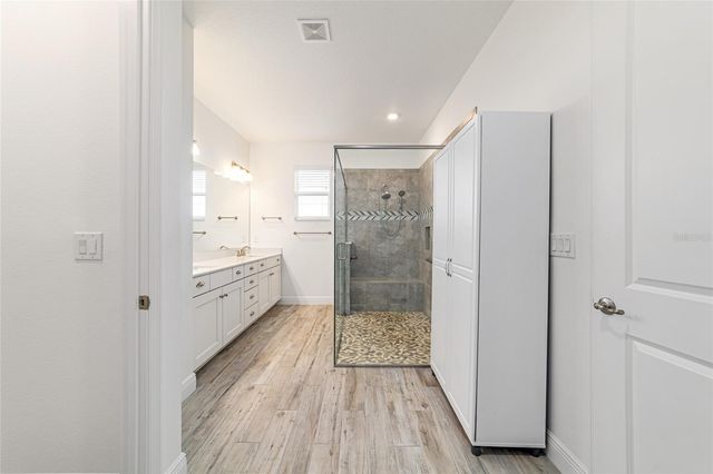 8797 SW 103RD CIRCLE, Ocala, FL 34481