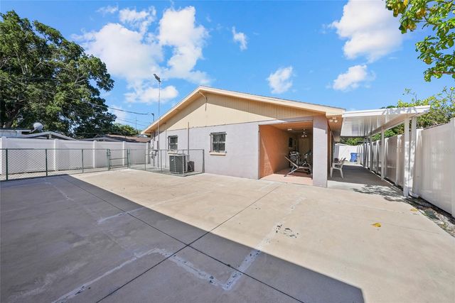 6513 N MANHATTAN AVENUE, Tampa, FL 33614