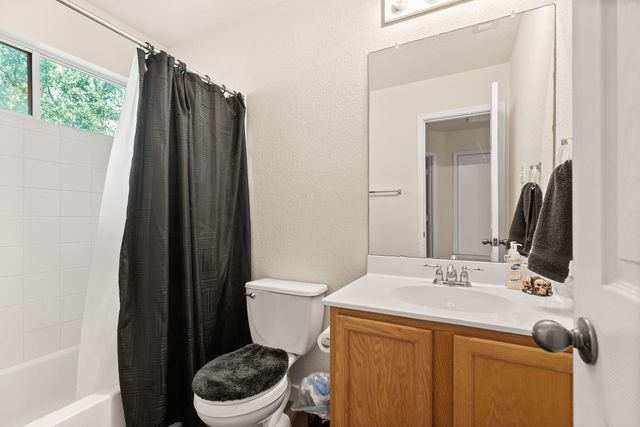 1012 Monadale TRL, Round Rock, TX 78664