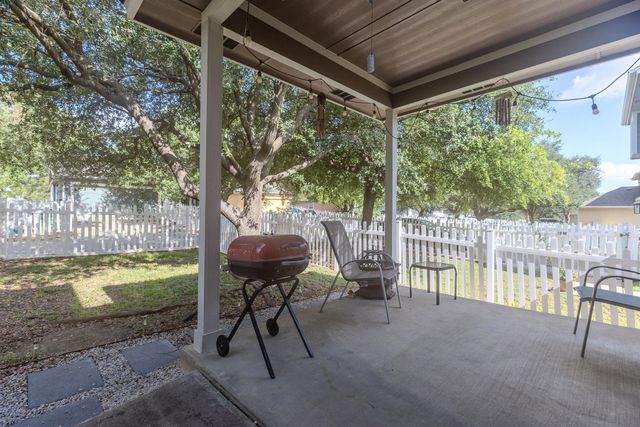 1012 Monadale TRL, Round Rock, TX 78664