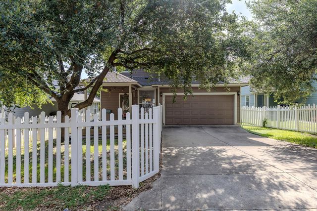 1012 Monadale TRL, Round Rock, TX 78664